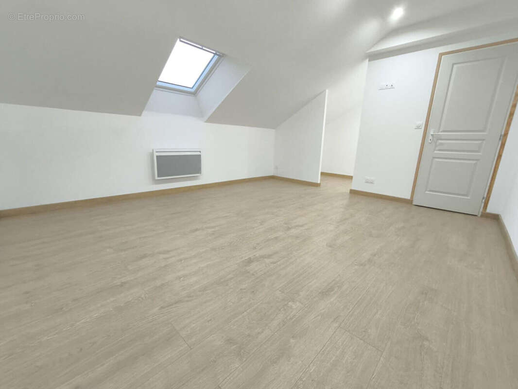 Maison à BRUAY-SUR-L&#039;ESCAUT