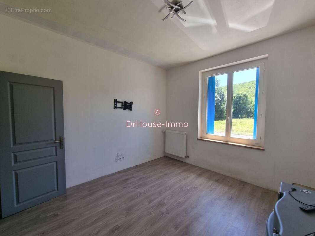 Maison 82 m² à Bayac  - photo 22