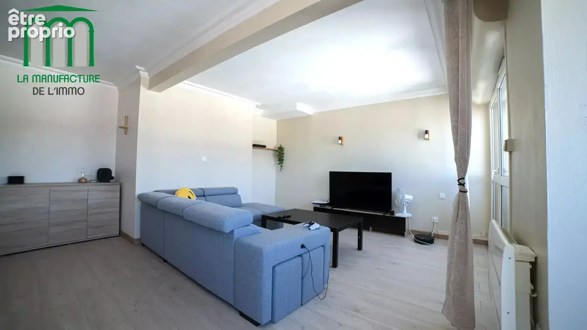 Appartement F4 de 87 m² - balcon - dernier étage - cave et garage / Monthieu prox. steel - photo 10