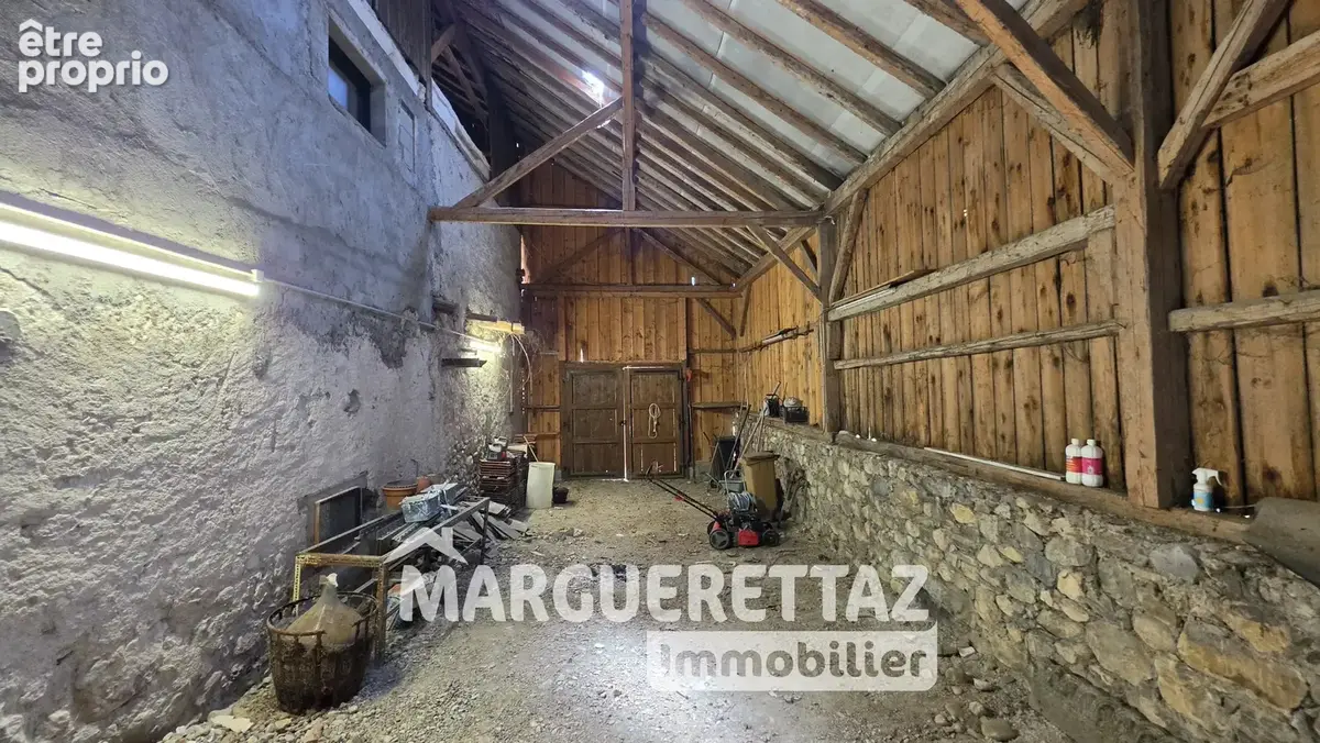 Ferme rénovée - VIUZ-EN-SALLAZ - photo 10