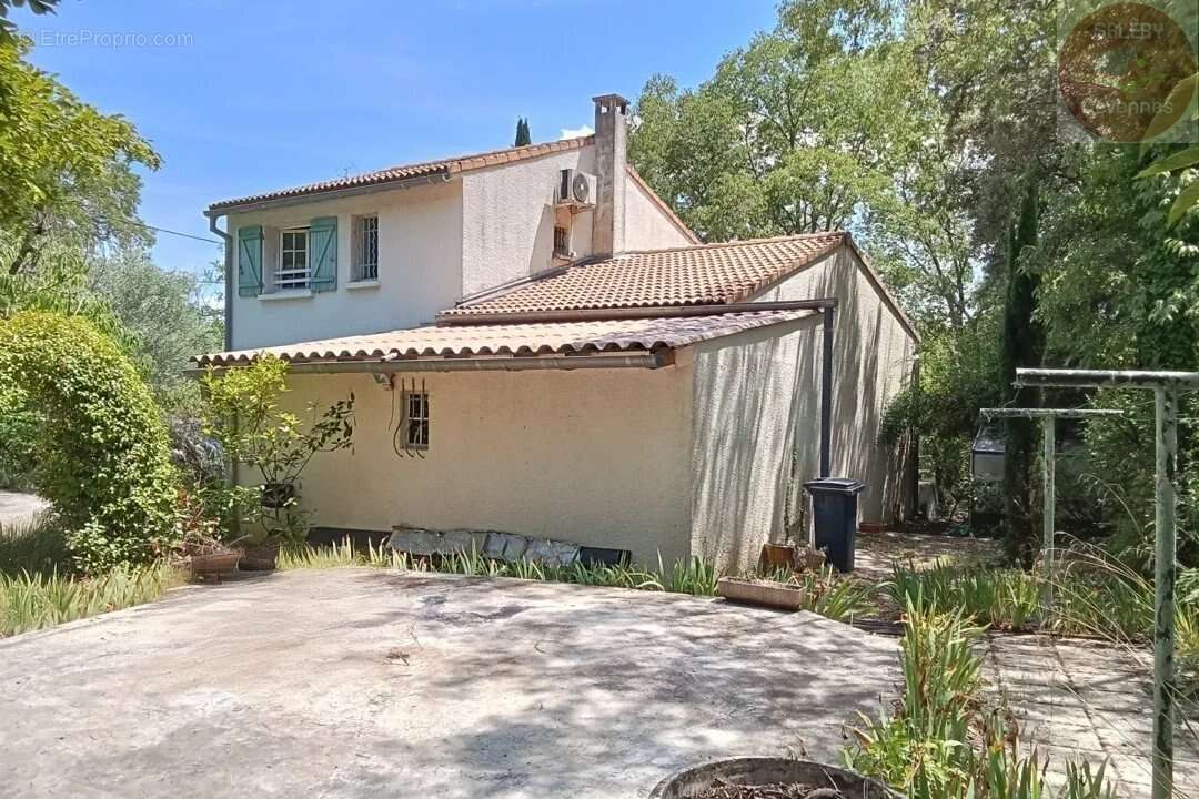 Maison à SAINT-HIPPOLYTE-DU-FORT