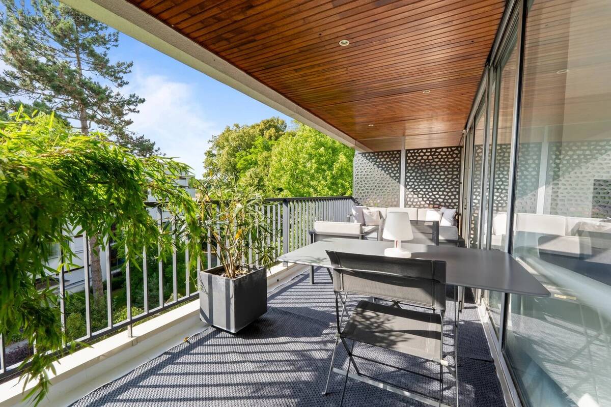 Appartement à VAUCRESSON