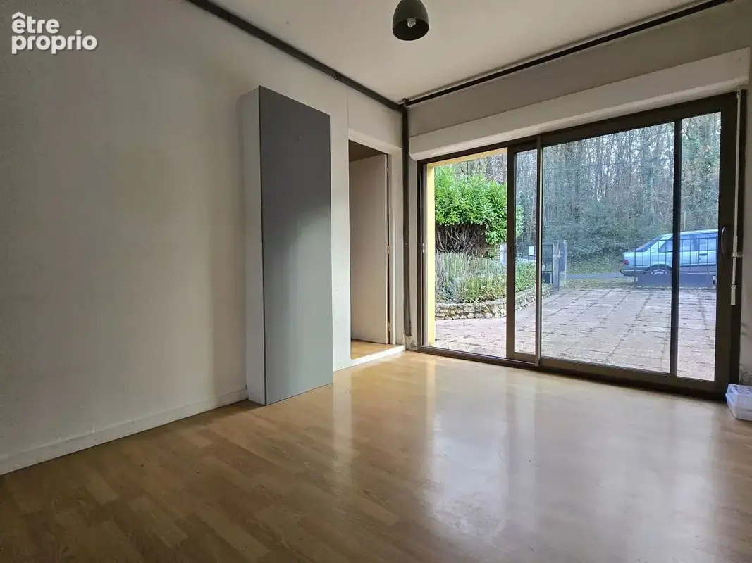Maison de plain-pied avec piscine et dépendances! - photo 10
