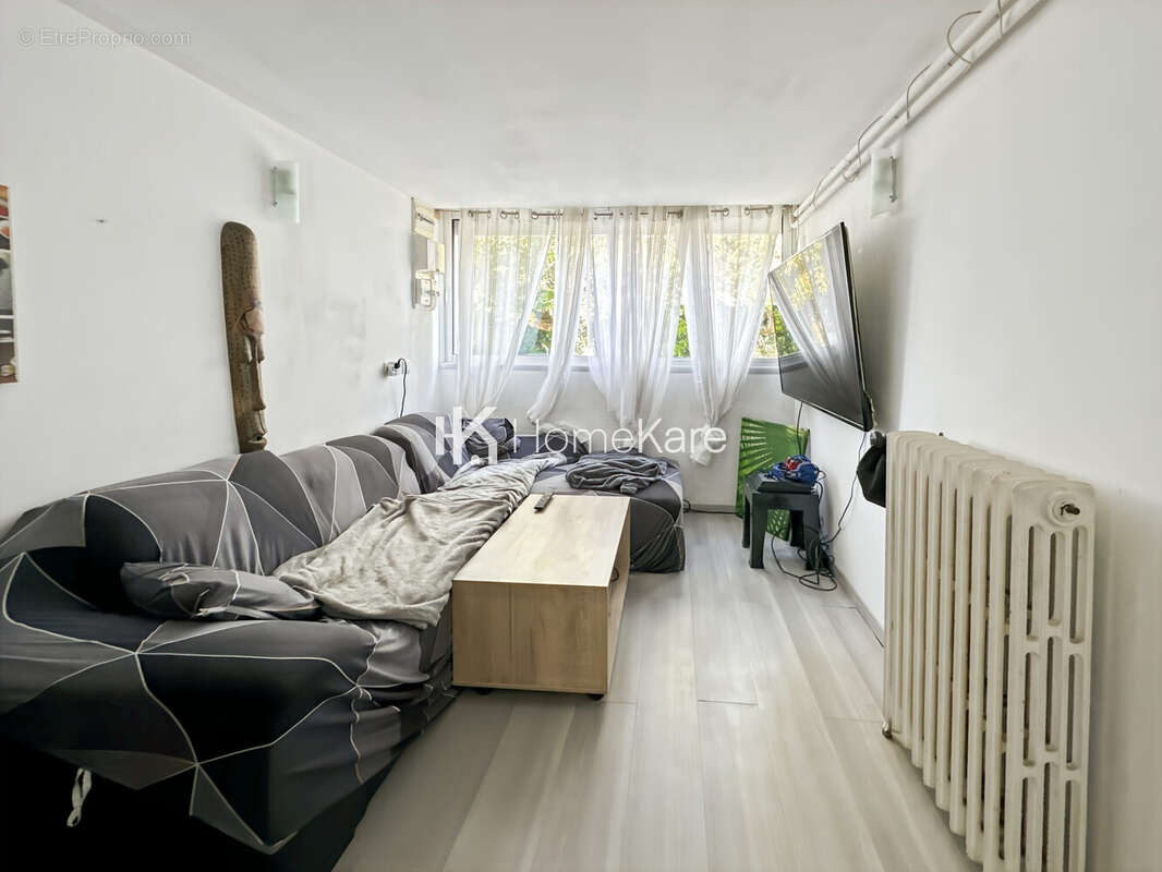 Maison 100 m² à Cazeres  - photo 7