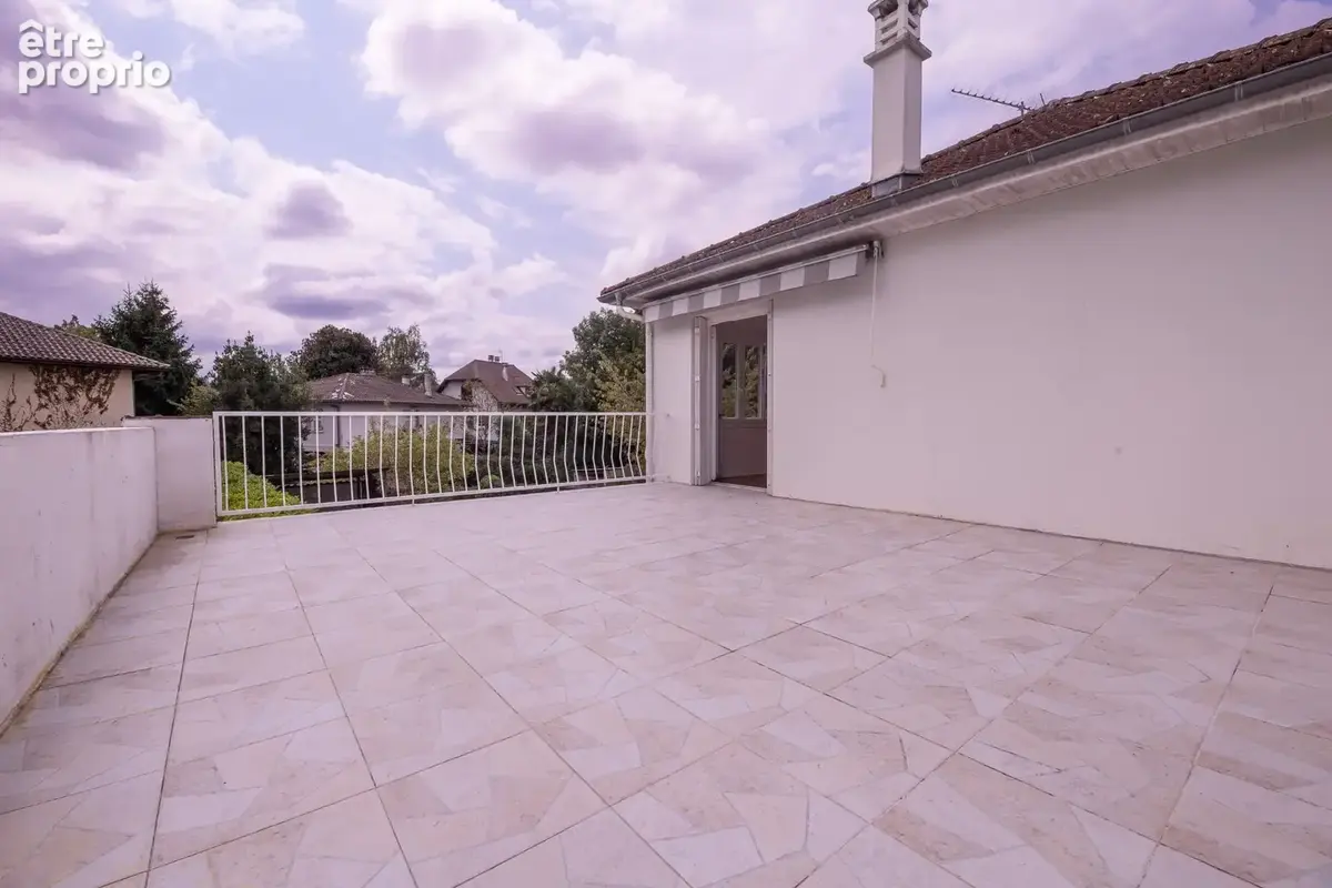 BILLÈRE (64) – Maison familiale de 126 M² – 4 chambres et bureau – Terrasse, garage et grand jardin - photo 19