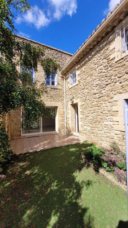 Maison à SERIGNAN-DU-COMTAT