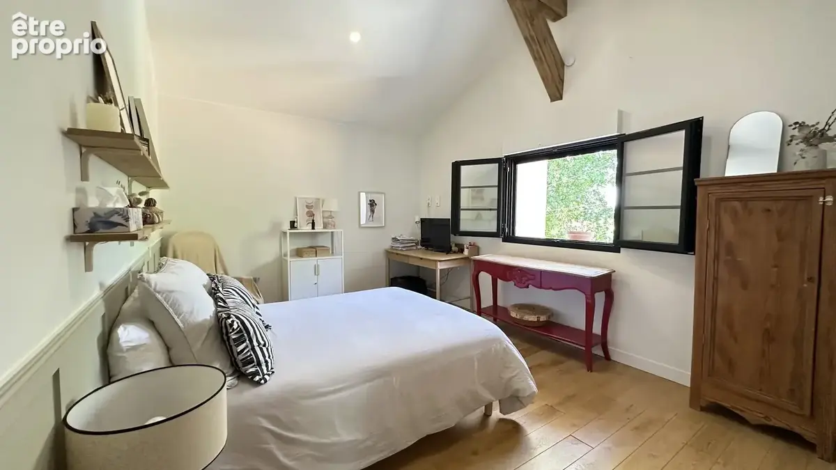 FERME DU 19 ème de type T6 DE 220 M2 sur une parcelle de 1167 m2 - photo 17