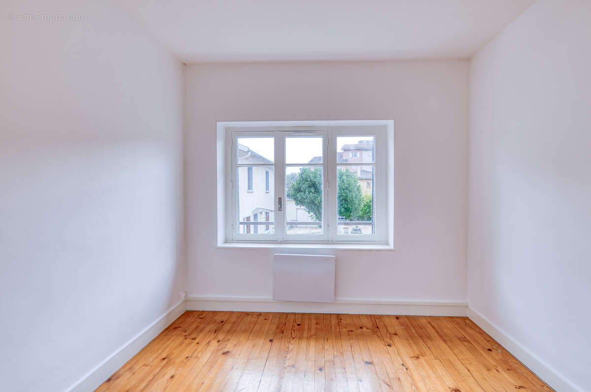 Appartement à LOYETTES