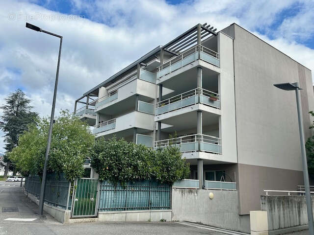 Appartement à FERNEY-VOLTAIRE