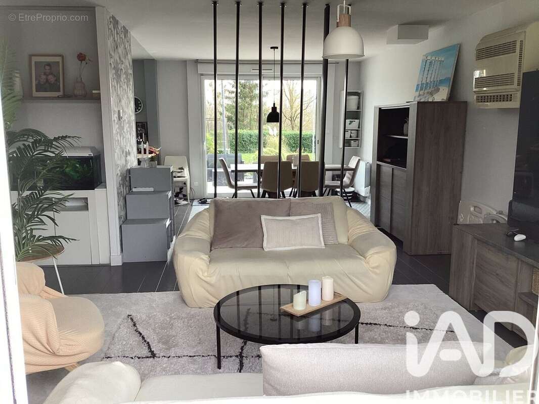 Photo 2 - Maison à CHENOISE