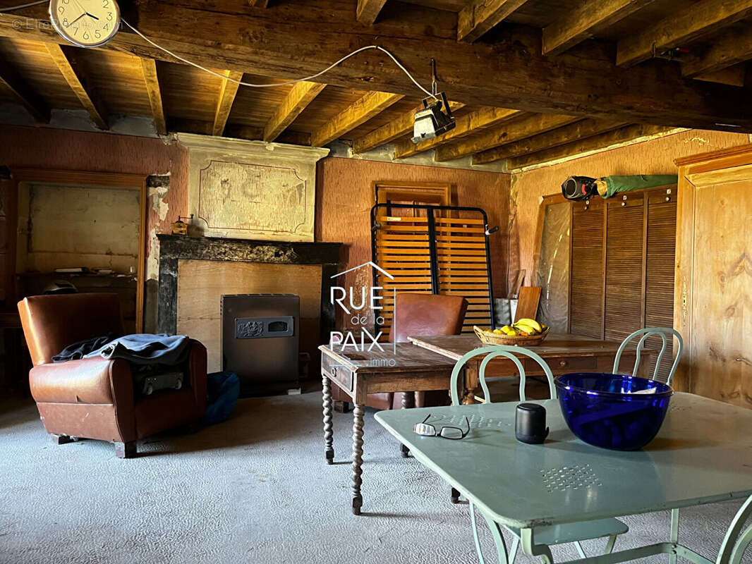 Maison à LA CHAUSSEE