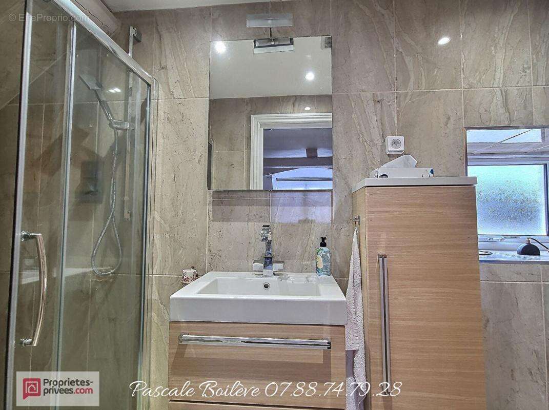 Maison  151 m²  avec  studio indépendant 34 m² - VERNANTES  (49390) - photo 12