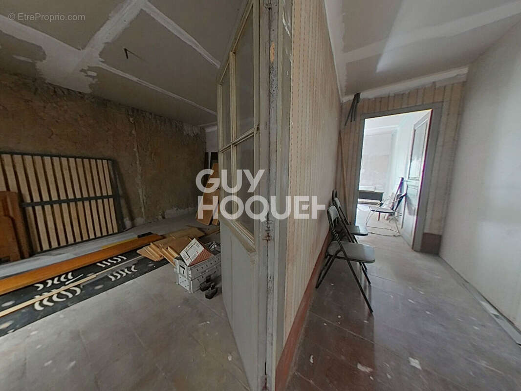 Maison à OLONZAC