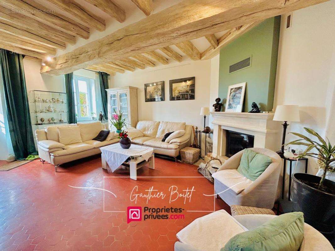 Maison à COULOMMIERS