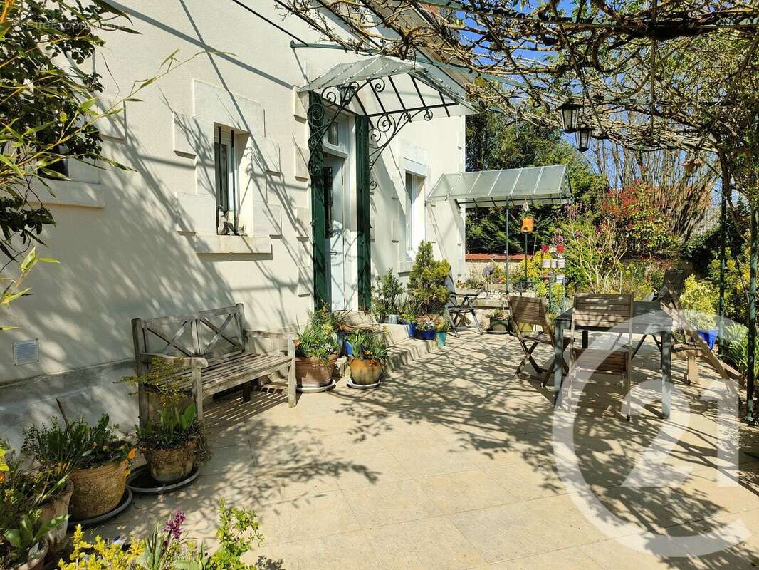 Maison à COSNE-COURS-SUR-LOIRE