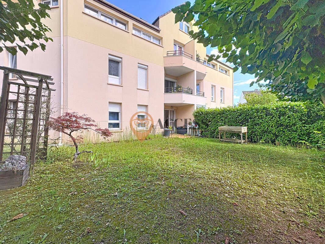 Appartement à GROSLAY