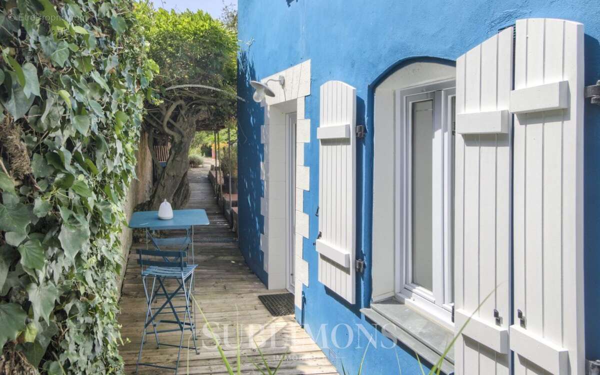 Maison à PAIMBOEUF