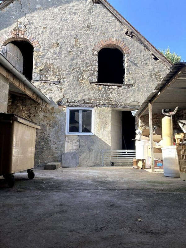 Maison à LOUPLANDE