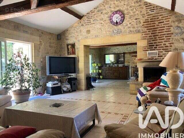 Photo 3 - Maison à SAINT-CYPRIEN