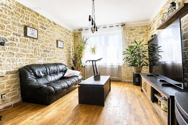 Maison à ROUSSY-LE-VILLAGE