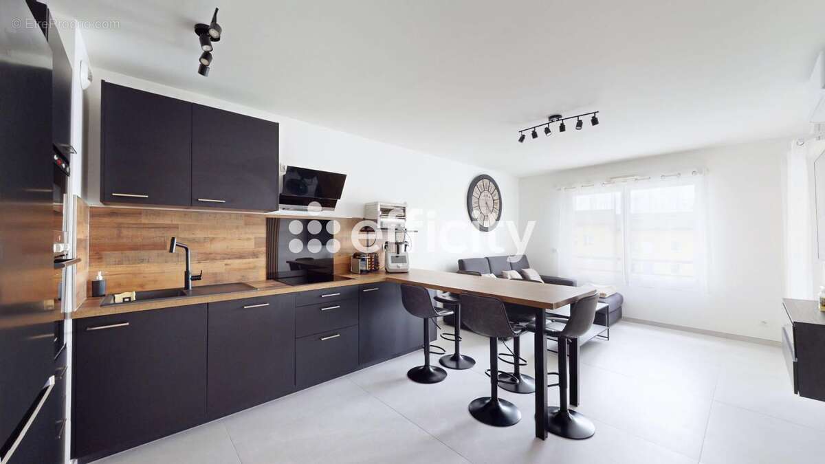 Appartement à VOURLES