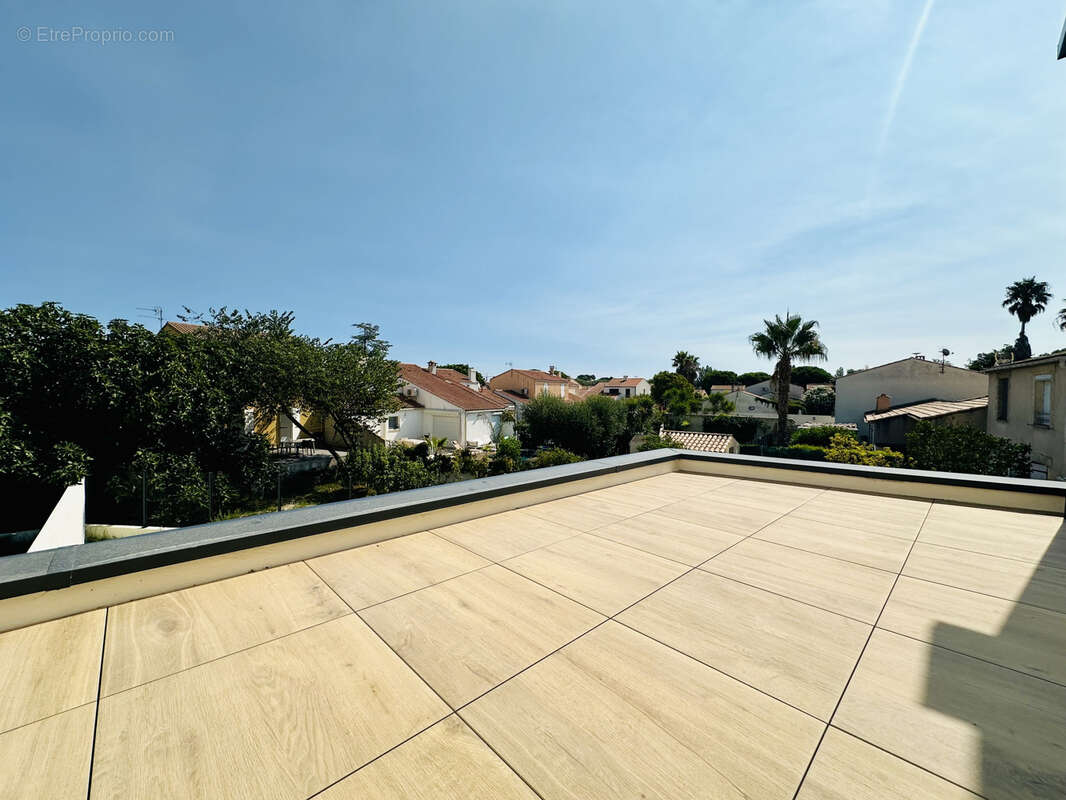 - lattes centre - villa contemporaine neuve 2026, quartier prise, materiaux haut de gamme, a 50m du tram et co - photo 8