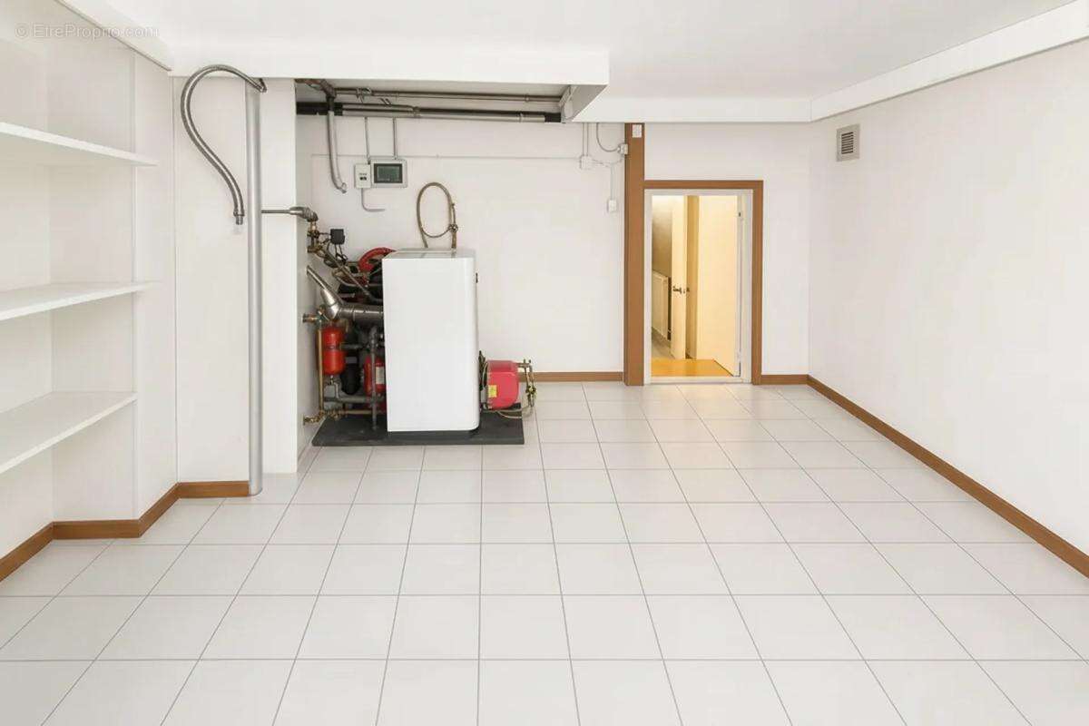Maison F6 à Ville-sur-Yron avec jardin et garages - photo 18