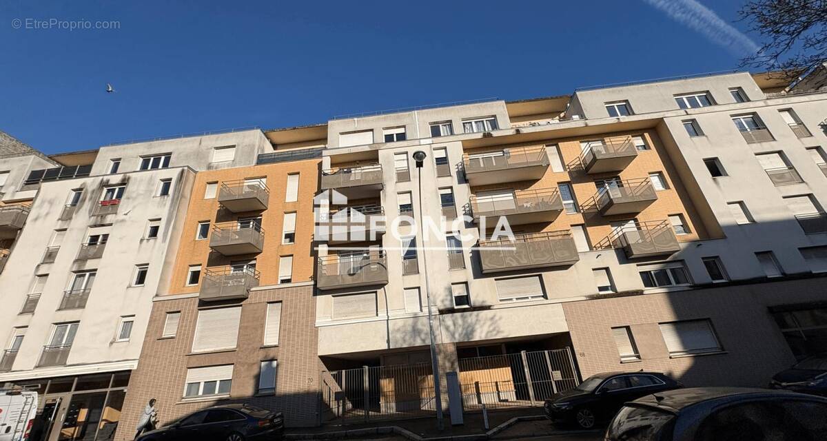 Appartement à SAINT-DENIS