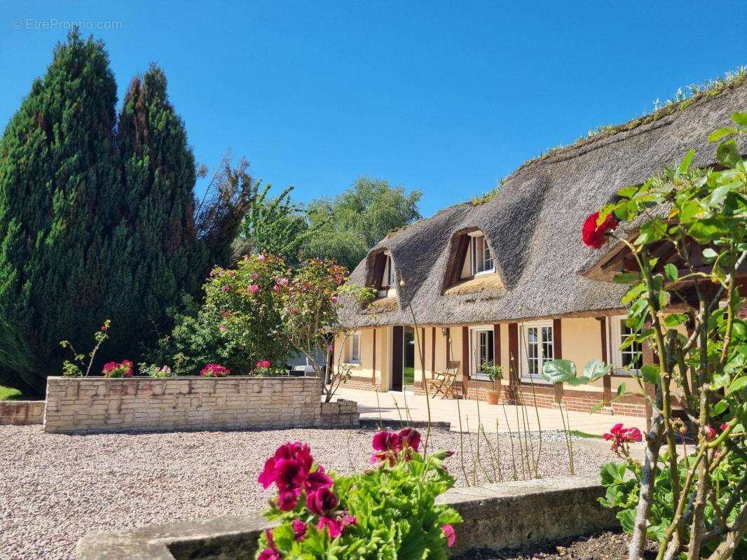 Maison à SAINT-OUEN-DES-CHAMPS