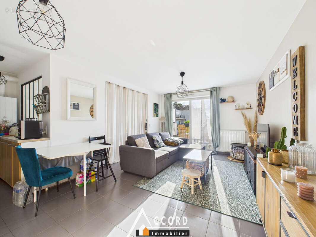 Appartement à SARTROUVILLE