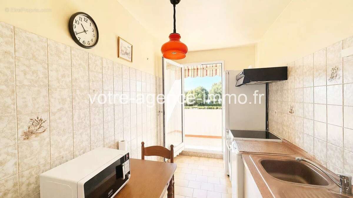 Appartement à SAINT-LAURENT-DU-VAR