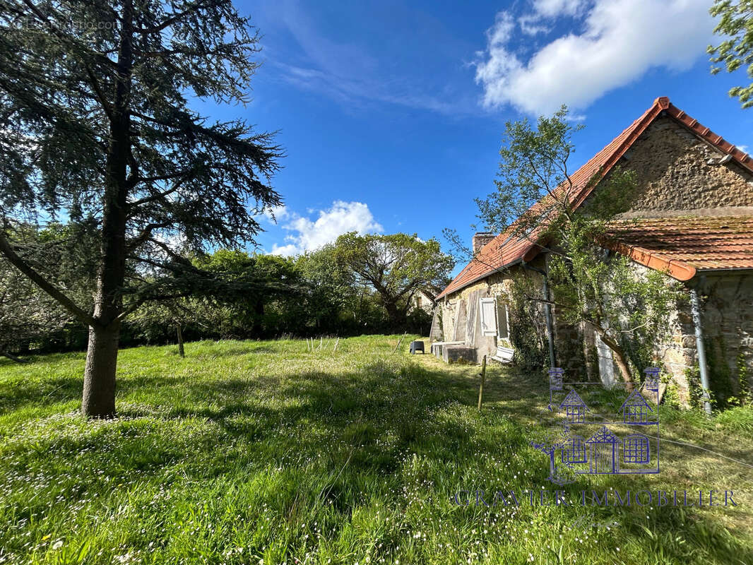Maison à VARENGUEBEC