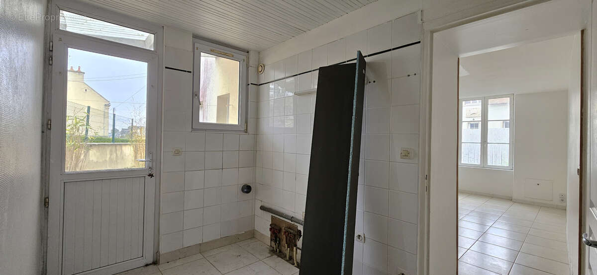 Maison à PORT-EN-BESSIN-HUPPAIN