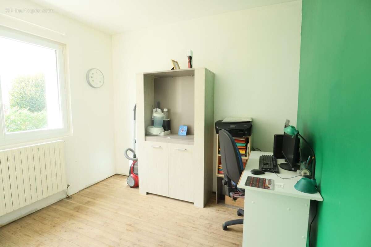 Photo 8 - Maison à POURSAC