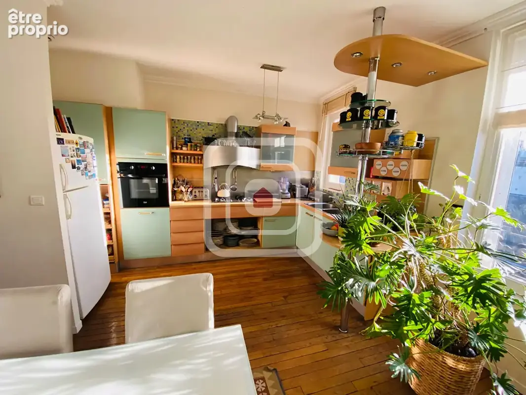 Hyper centre ville, appartement, type 5, 92 m² - photo 3