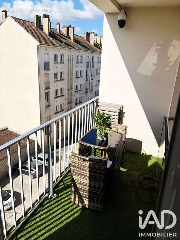 Appartement 55 m² à Sainte-Savine  - photo 8