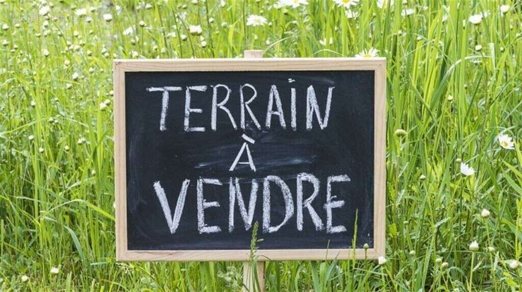 Terrain constructible de 400 m² - lomme delivrance - photo 3