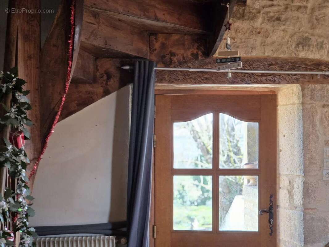 Maison à SAINT-ANTONIN-NOBLE-VAL