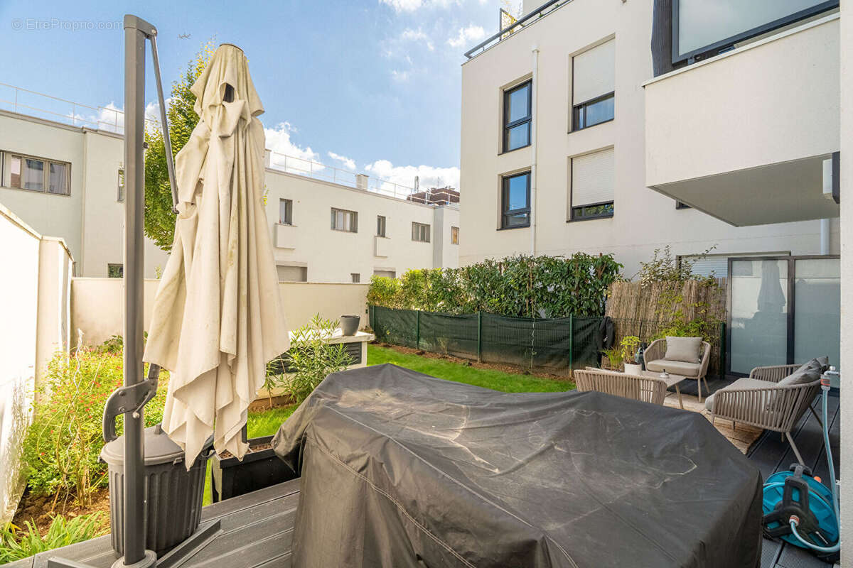 Appartement à COLOMBES