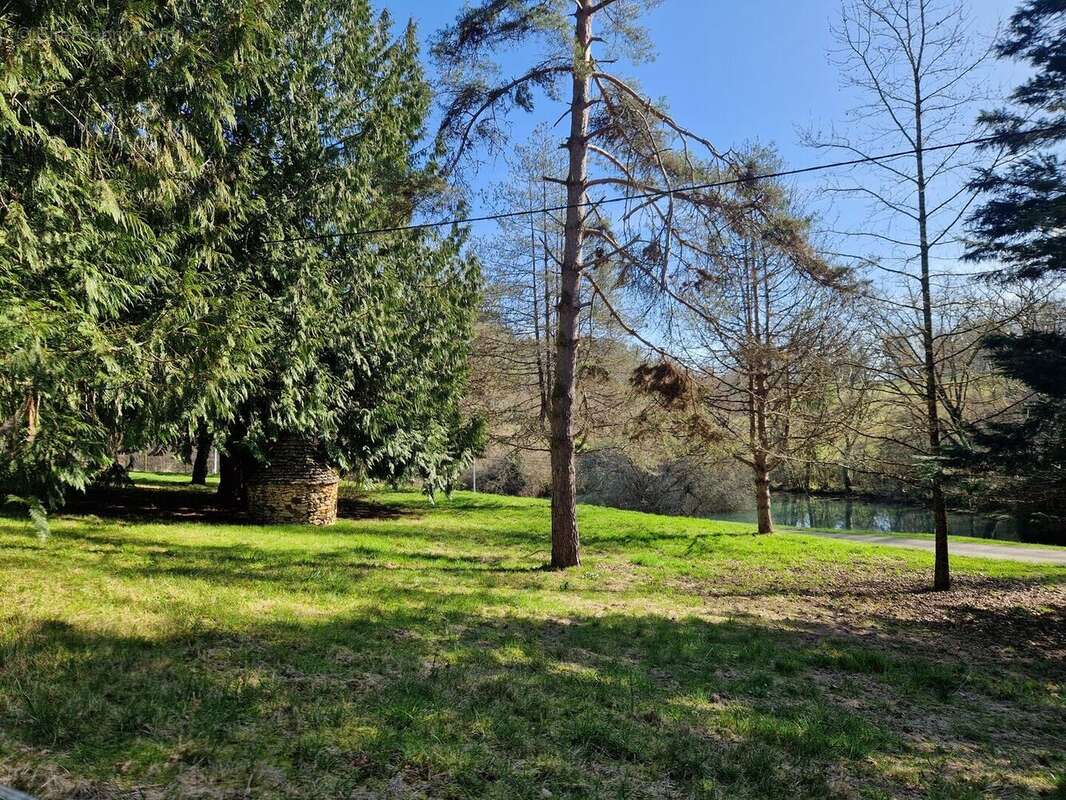 20260225114255 - Maison à LE BUGUE