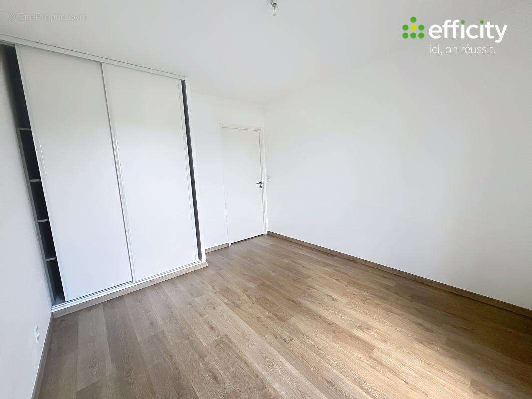Appartement à PACE