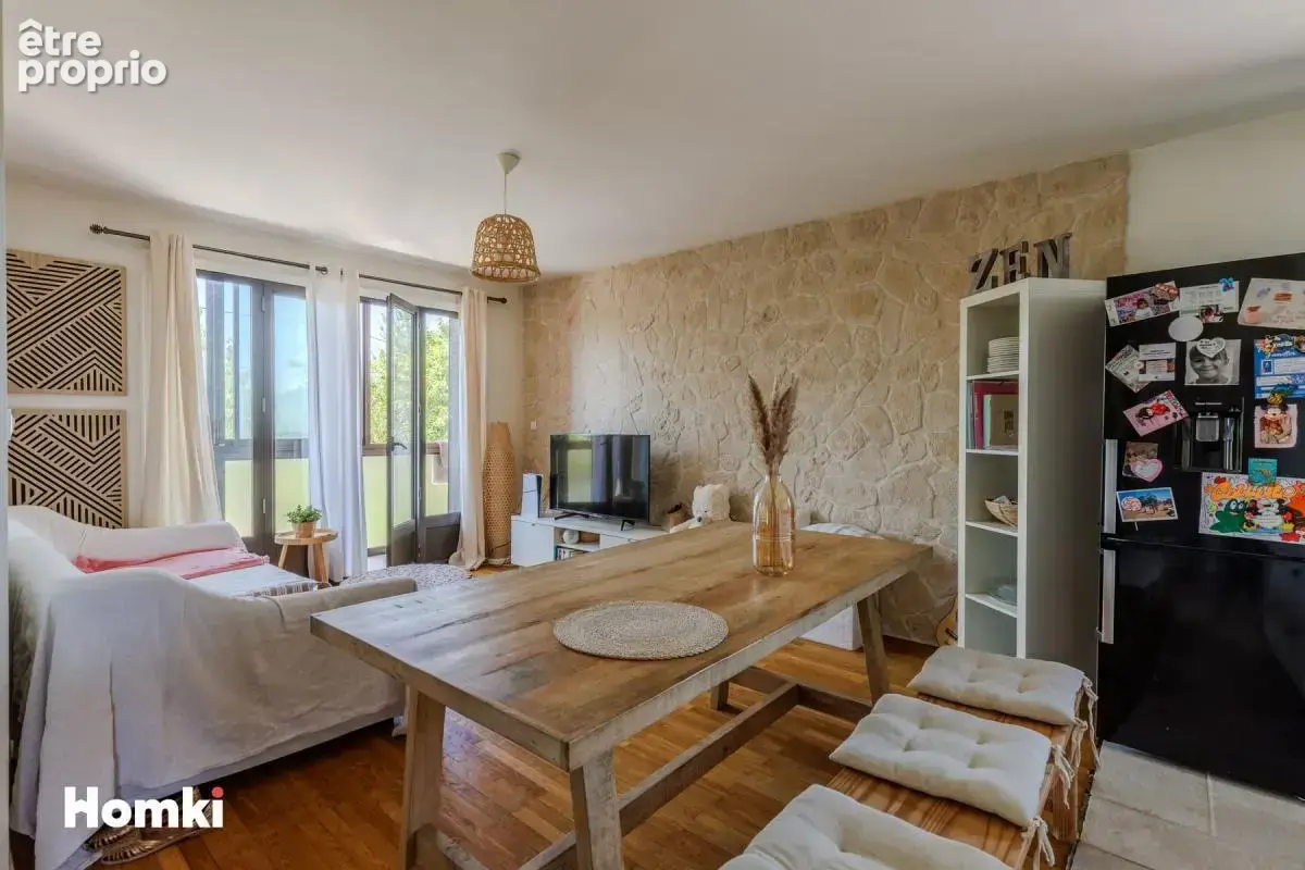 MIONS – Maison familiale de 158 m² avec véranda de 28 m² sur terrain de 777 m² - photo 5