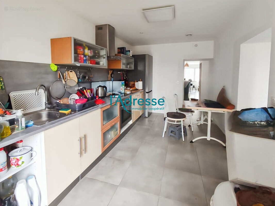 Maison à LE MESNIL-EN-VALLEE