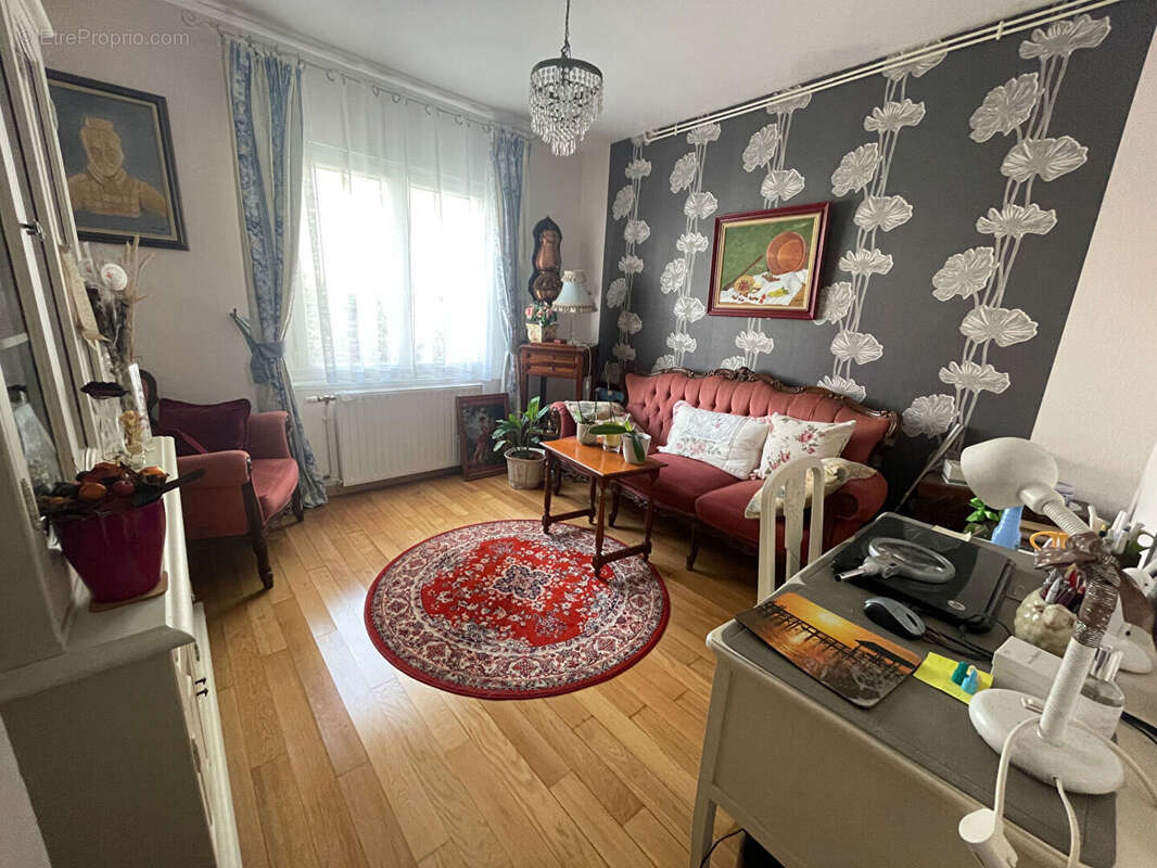 Maison à LONGEVILLE-EN-BARROIS