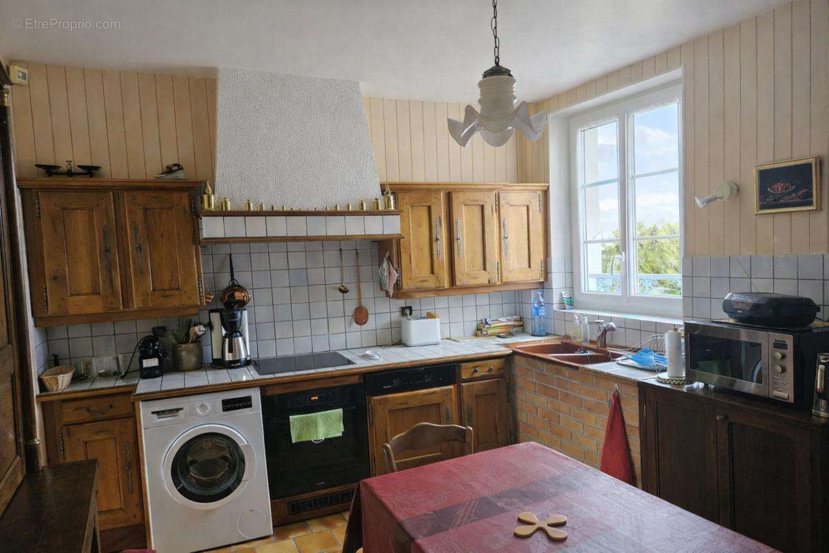 Maison 225 m² à Coulommiers  - photo 11
