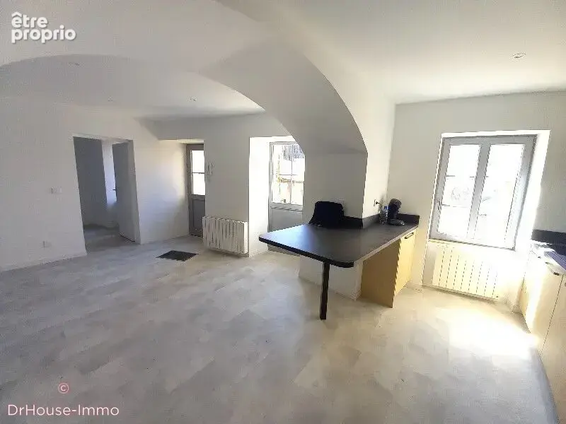 Appartement 59 m² à La Cote-Saint-Andre  - photo 5