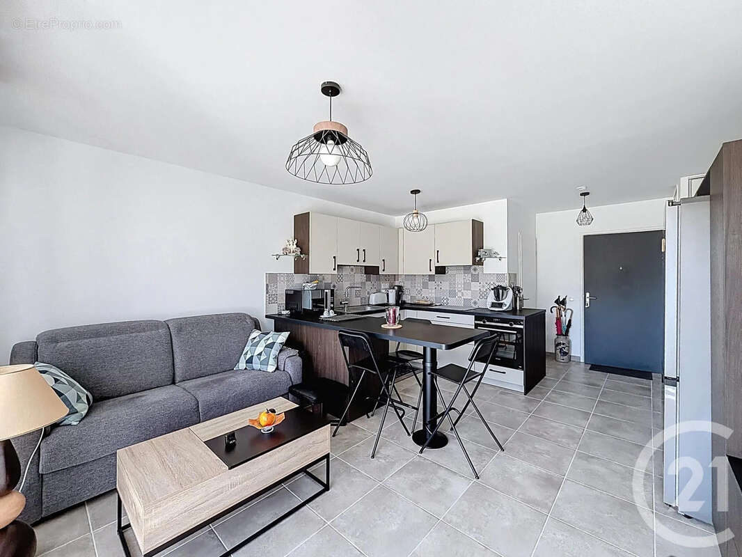 Appartement à PLOMBIERES-LES-DIJON