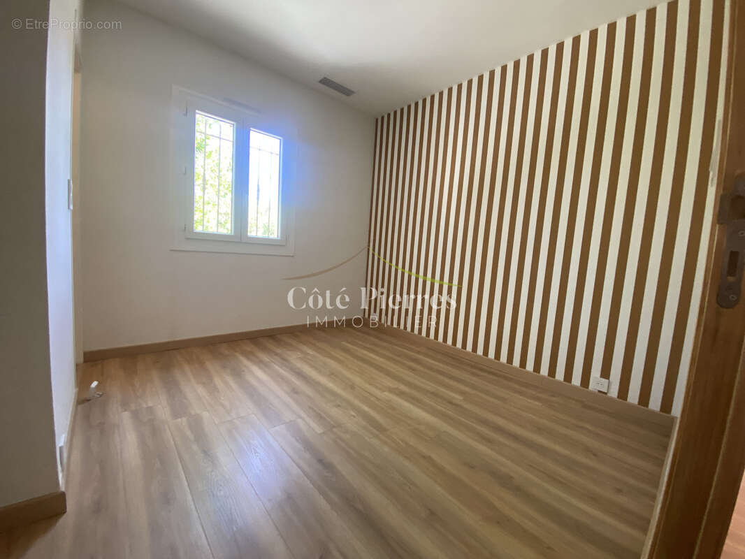 Maison à NIMES