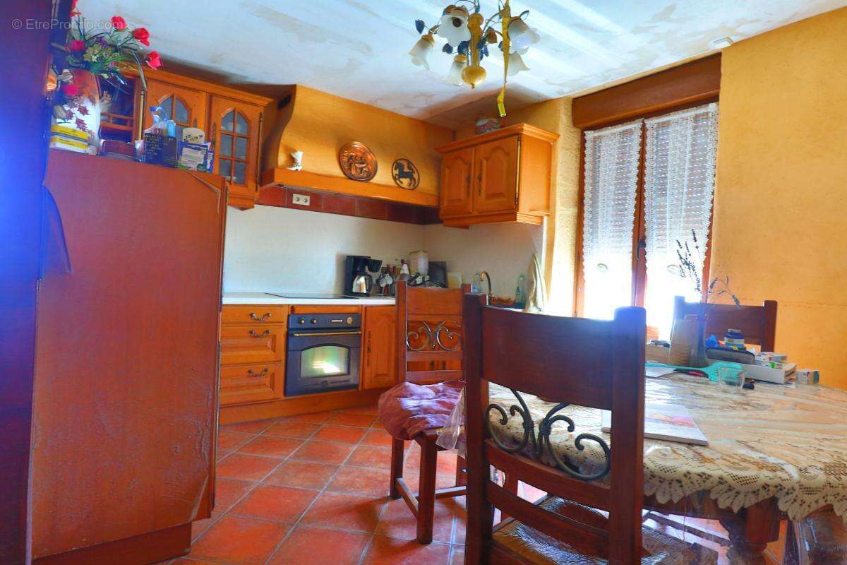 Propriete à vendre 4 pièces NOAILLY (42) - photo 2