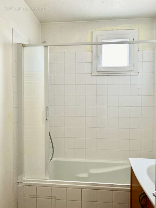 Appartement à SAINT-MAUR-DES-FOSSES